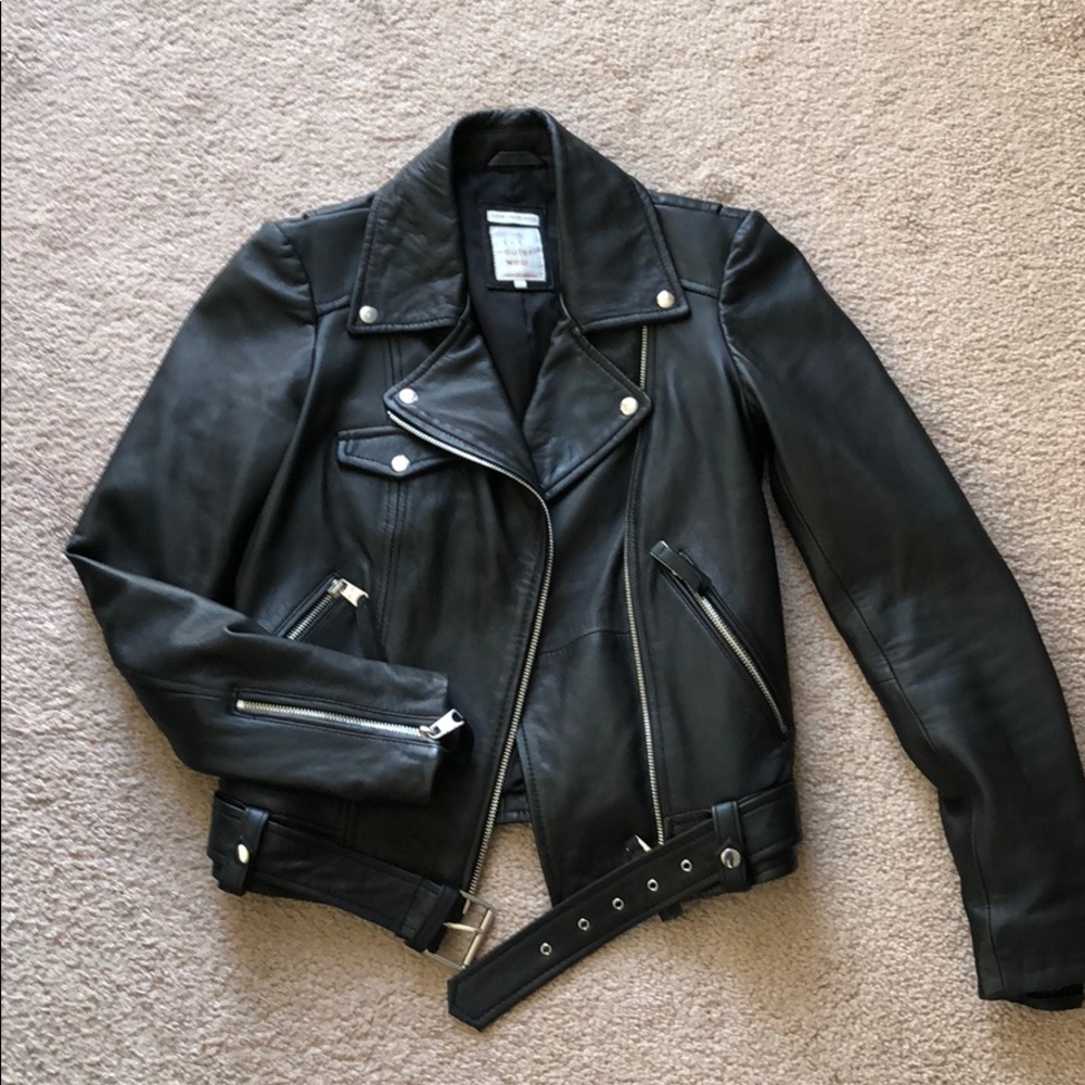 🚫SOLD🚫 NWOT Zara Real Leather Jacket XS